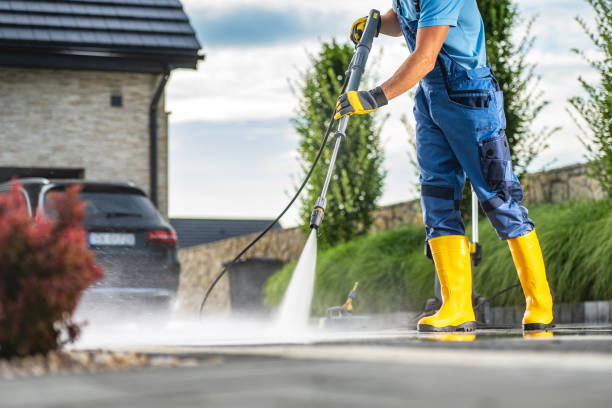 Best Garage Pressure Washing  in Savannah, TX